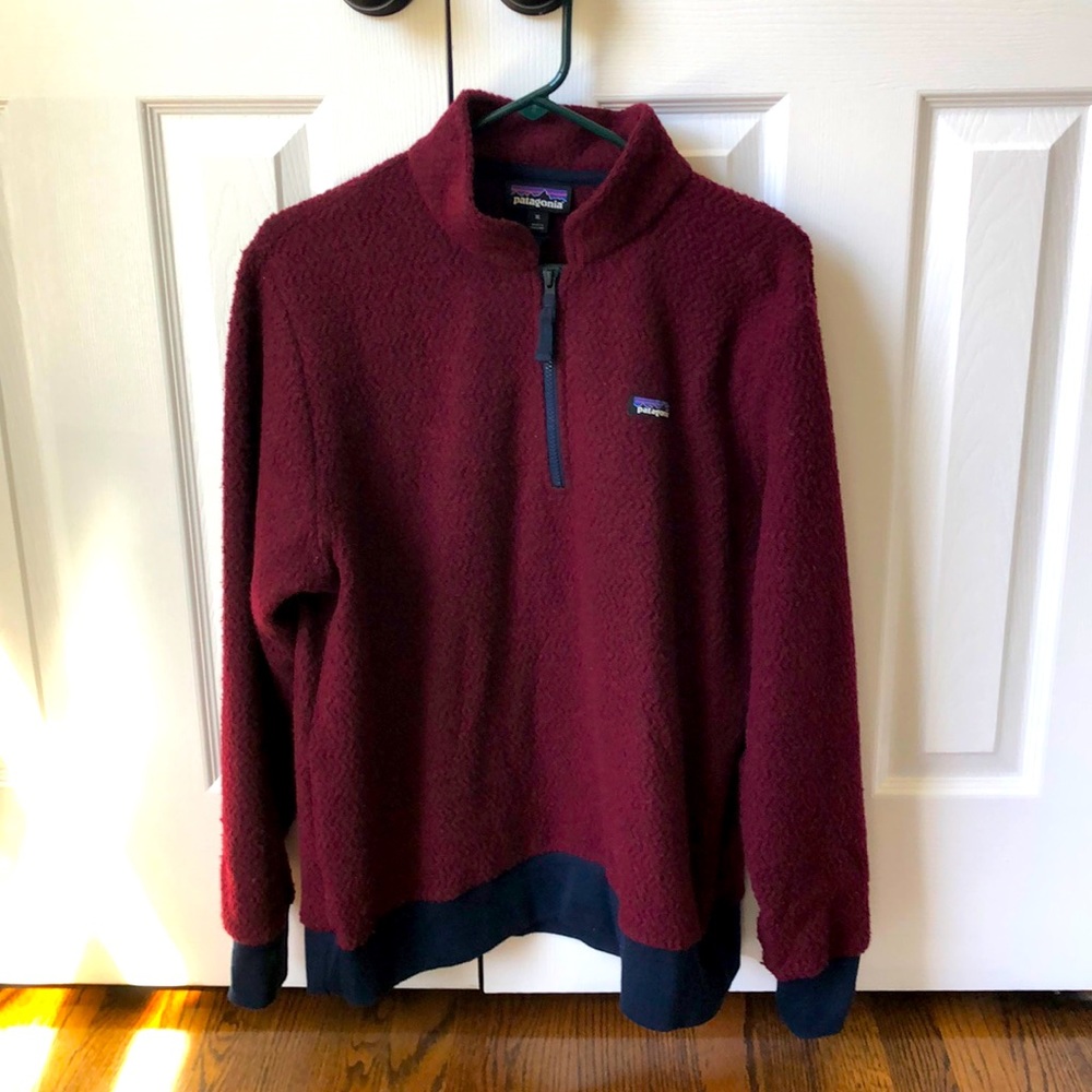 XL Women’s Patagonia Woolyester Pullover 1/4 Zip
